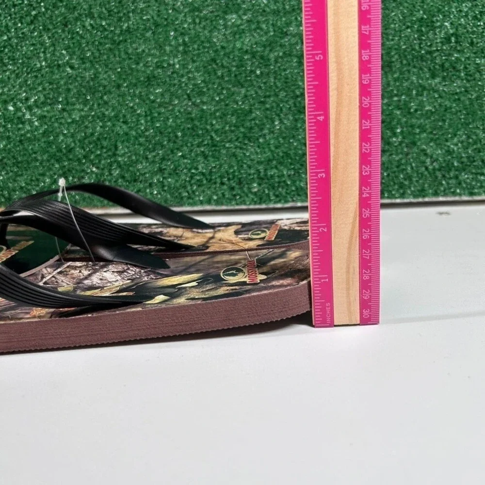 Mossy Oak Break‎ Up Country Flip Flops Mens Large Brown Camo Lightweight NWT